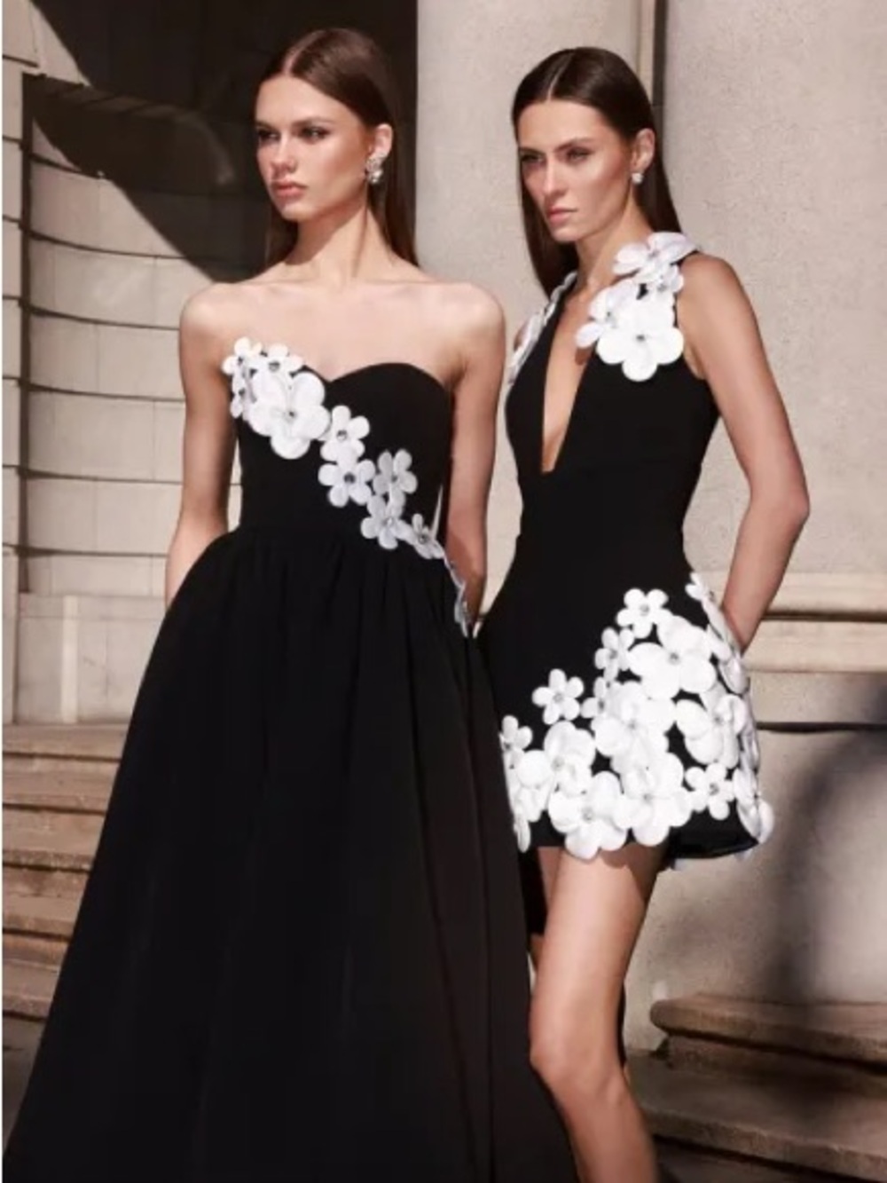 Bronx and Banco Estelle Black White 3D Floral Applique Mini Dress Size Small - Picture 2 of 16